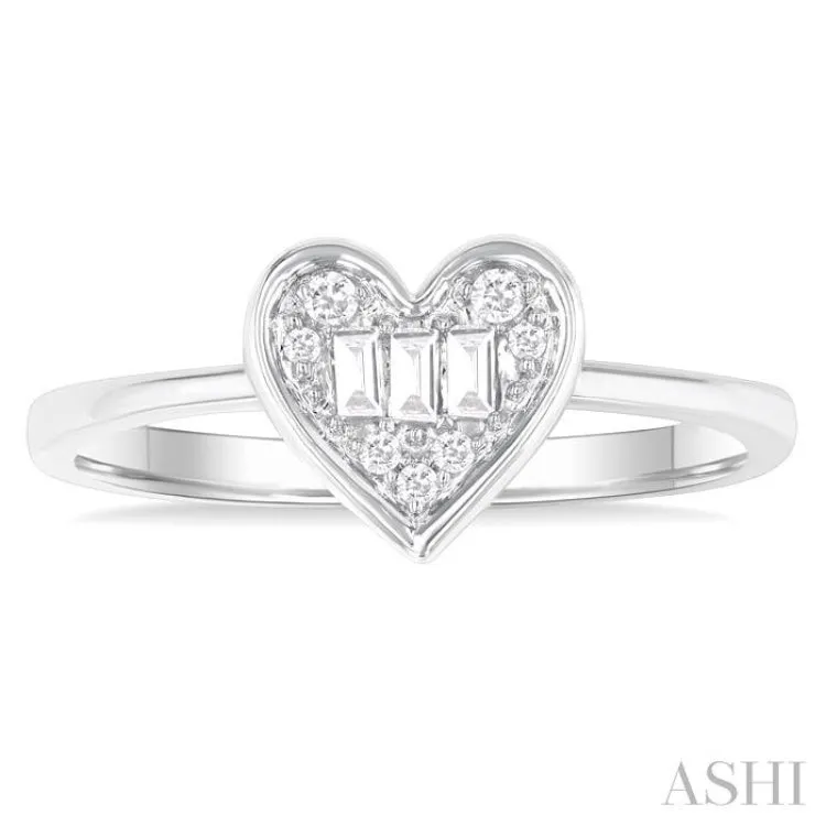 1/6 Ctw Petite Bezel Set Heart Shape Fusion Baguette and Round Cut Diamond Fashion Ring in 10K White Gold