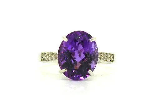 Amethyst & Diamond Simple Ring / Item code: RNG 18