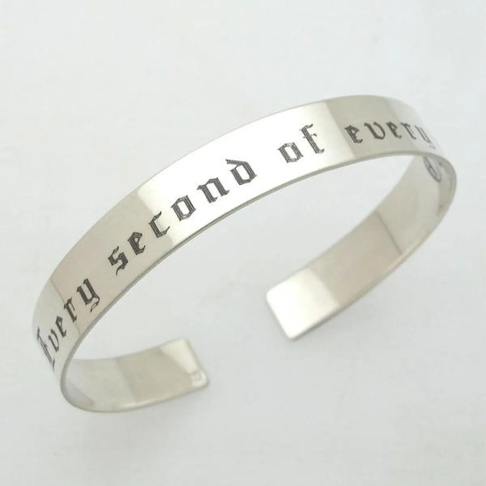 Engravable Mens Bracelet - Husband Gift