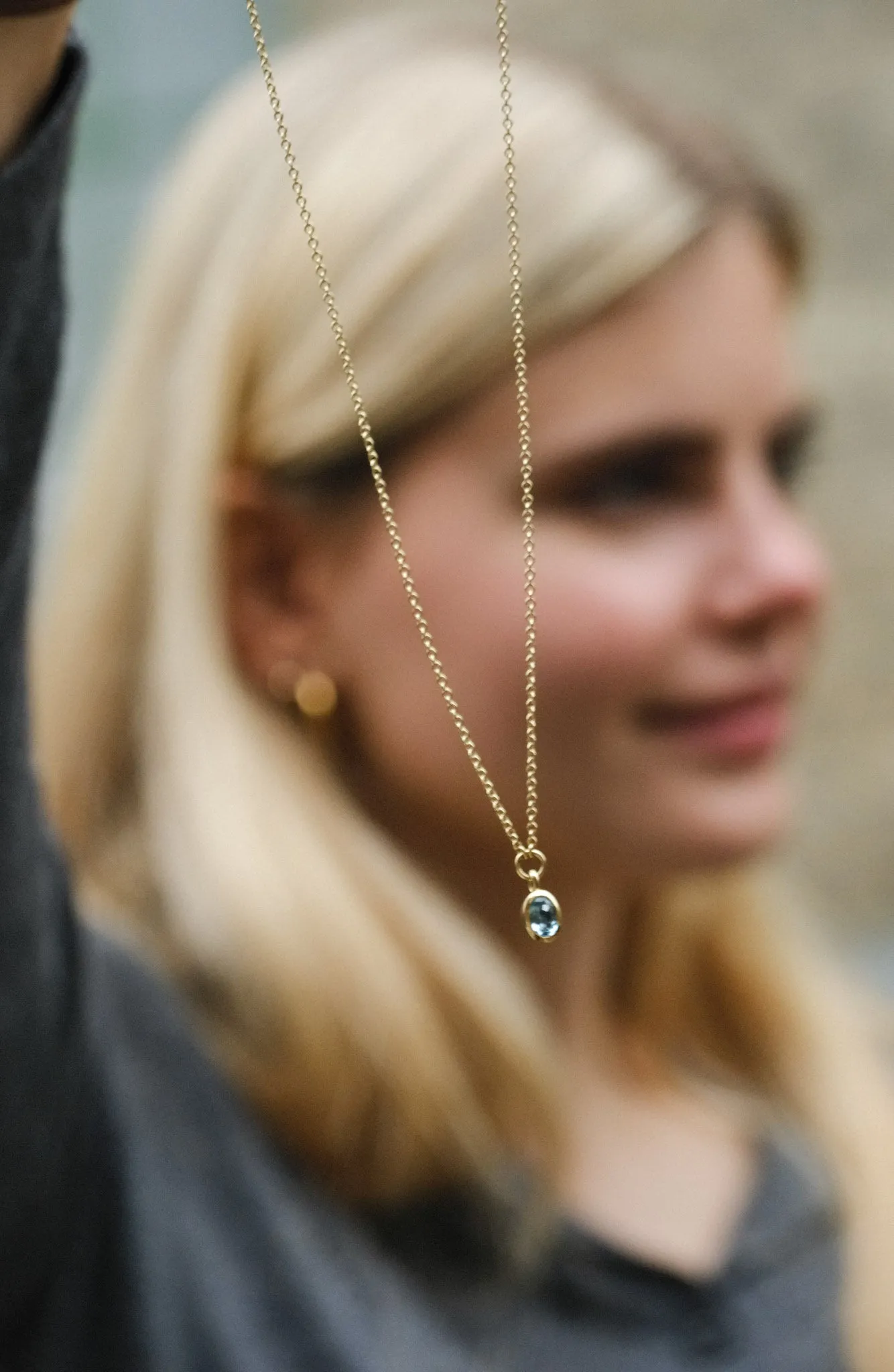 FRAME Oval Aquamarine Gold Necklace