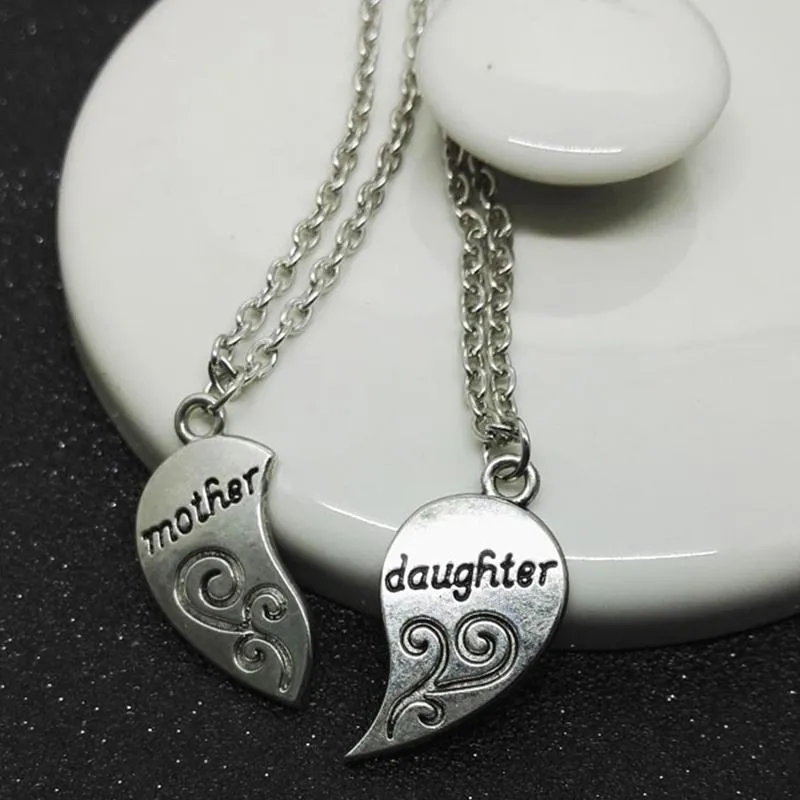 Mom & Daughter Pendant Necklace