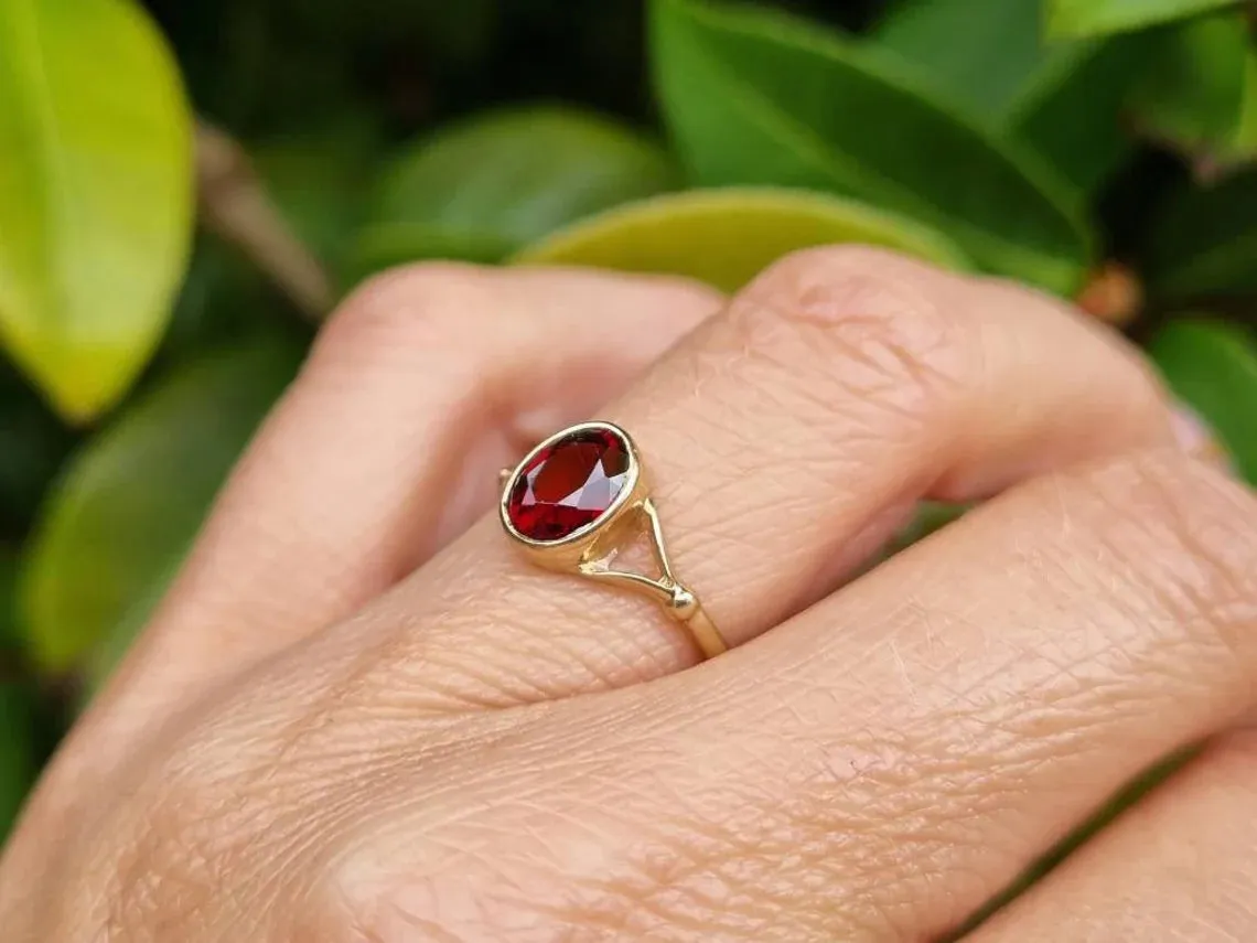 Natural Oval Cut Garnet Simple Bezel Set Solitaire Rings For Women - 14k Gold Vermeil Rings