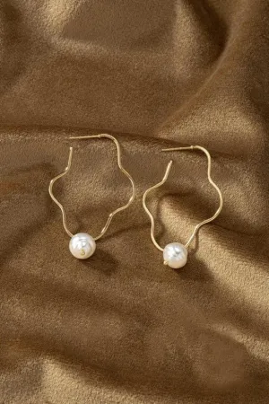 Organic Shape Hoop Earrings w/Pearl Drop