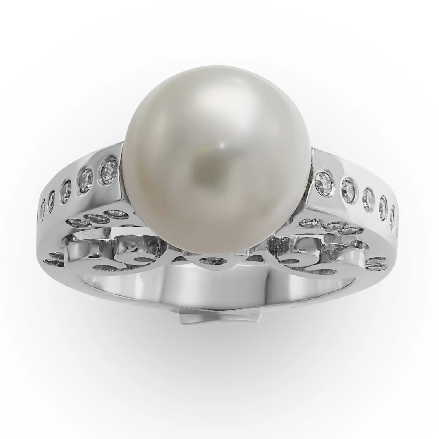 Ornate White Pearl Ring