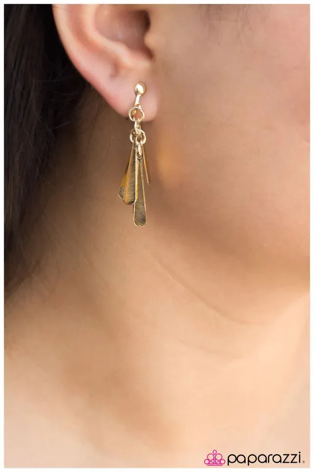 Paparazzi Earring ~ Rising Star - Gold